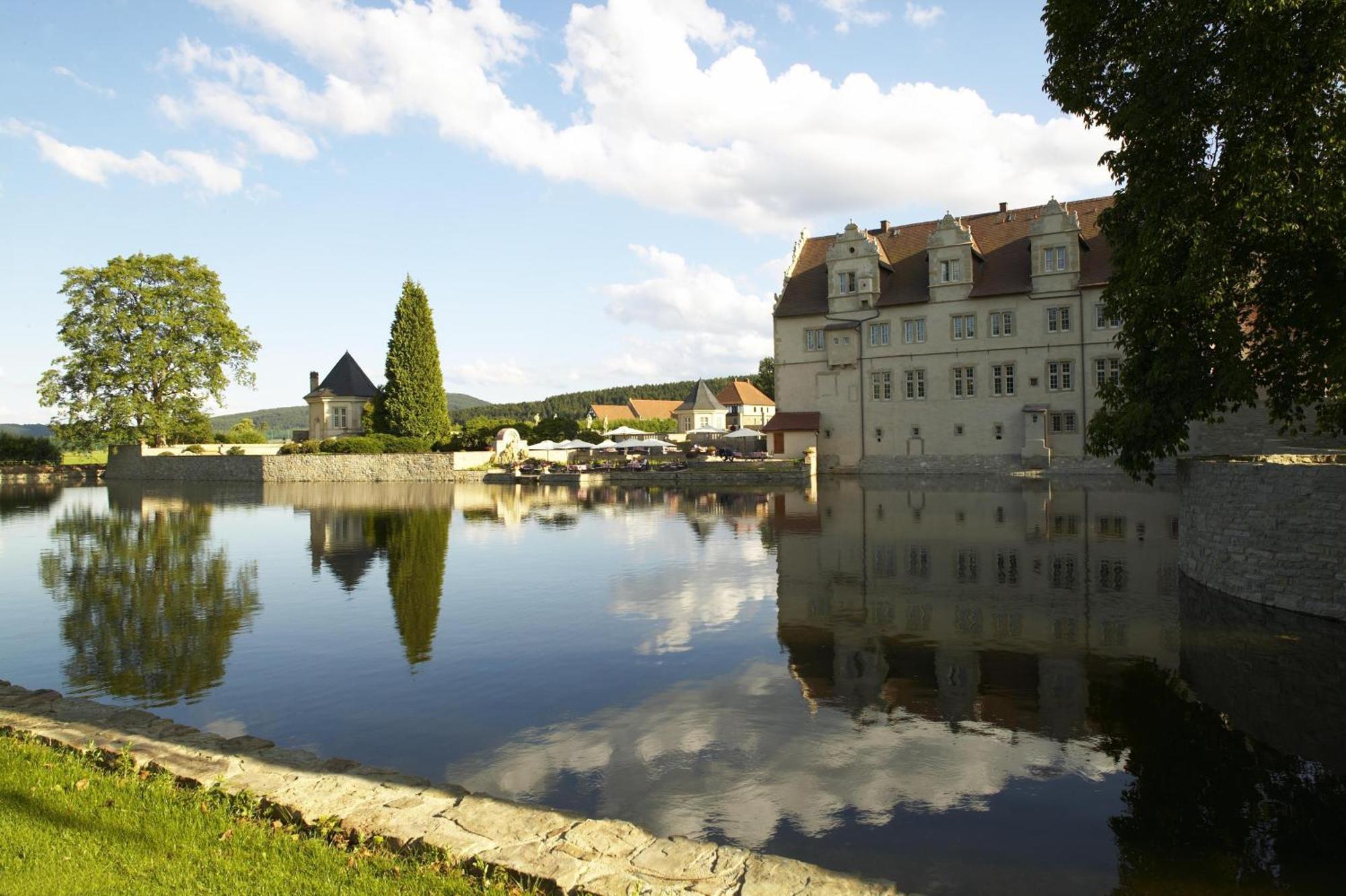 Schlosshotel Muenchhausen Aerzen Esterno foto