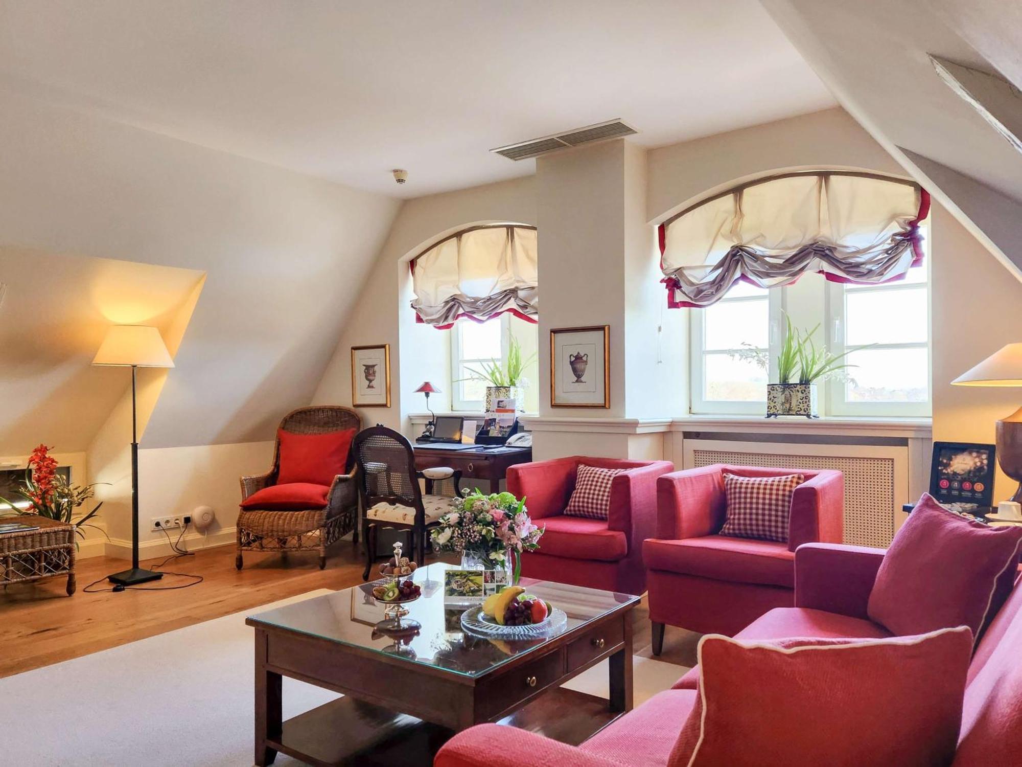 Schlosshotel Muenchhausen Aerzen Esterno foto
